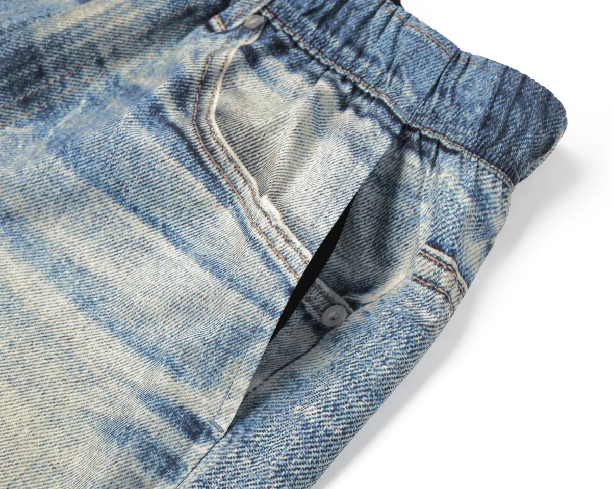 12008-DDE_peaceshell-5-unlined-shorts_digital-denim_pocket-front.webp