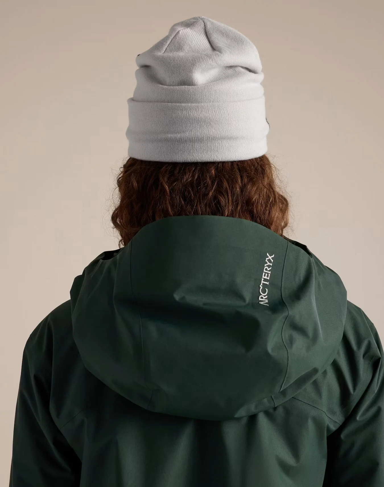 F26-X000010979-Bird-Word-Toque-Orca-Back-View.jpg