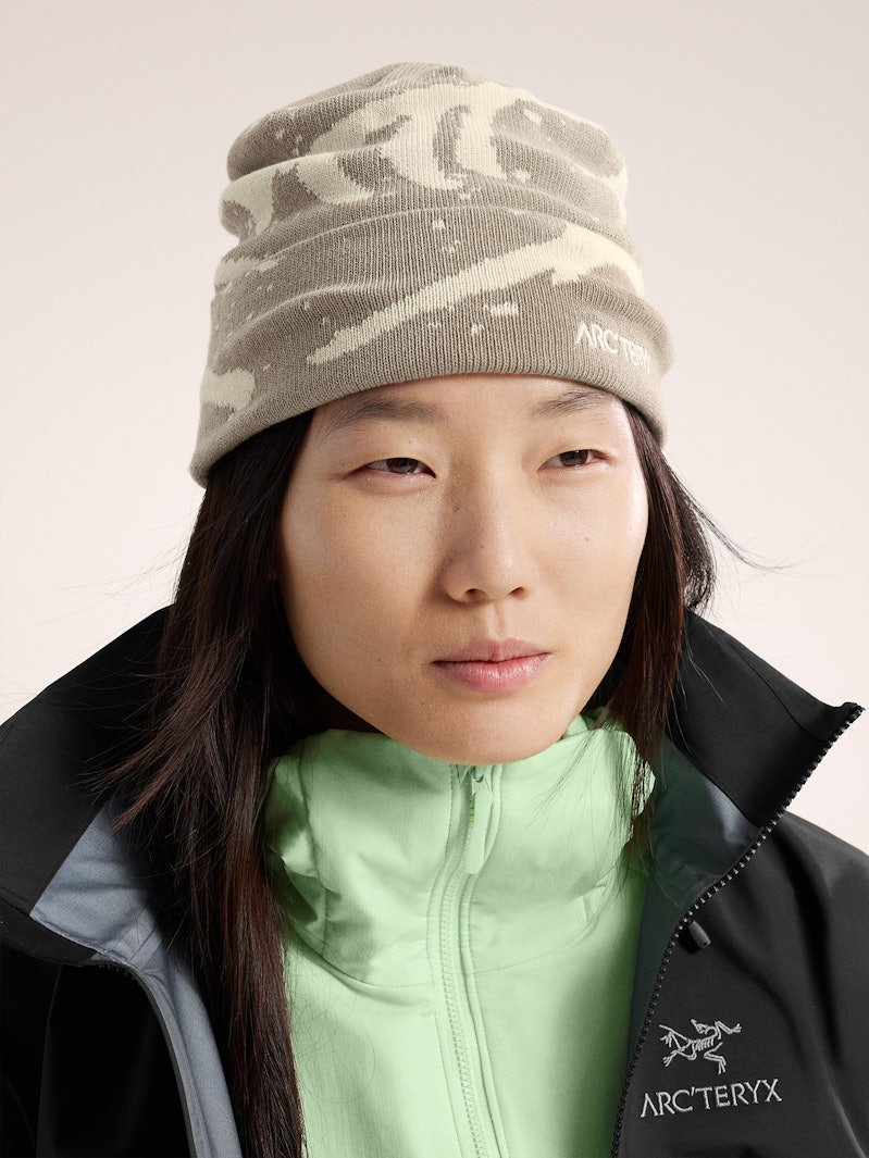 S25-X000009253-Grotto-Toque-Rune-Arctic-Silk-Front-View.jpg