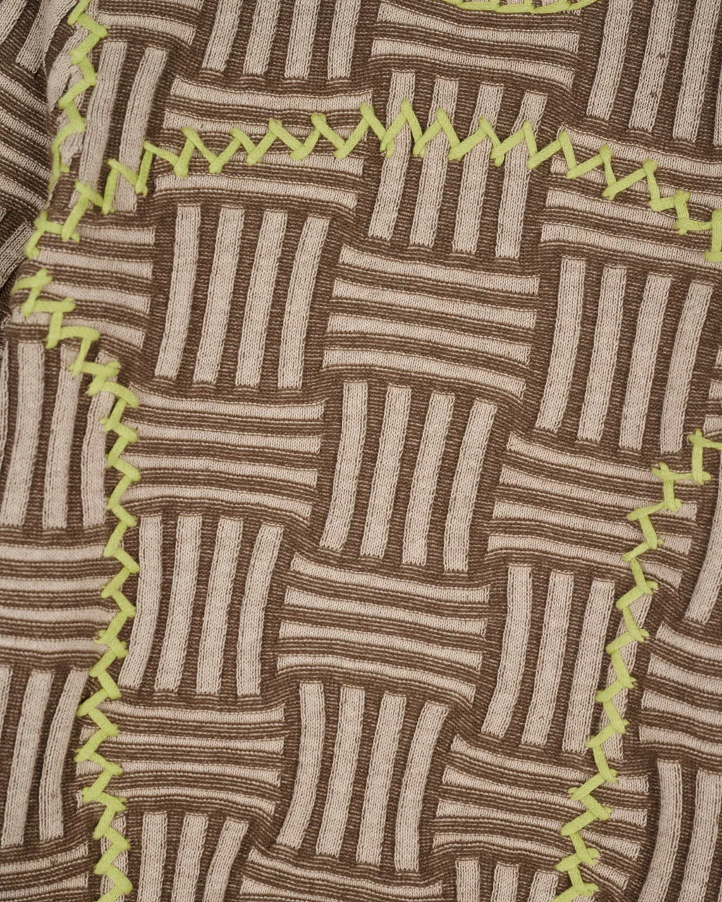 Mariel_Sport_Knit_Long_Sleeve_Grey_Detail_optimized.webp