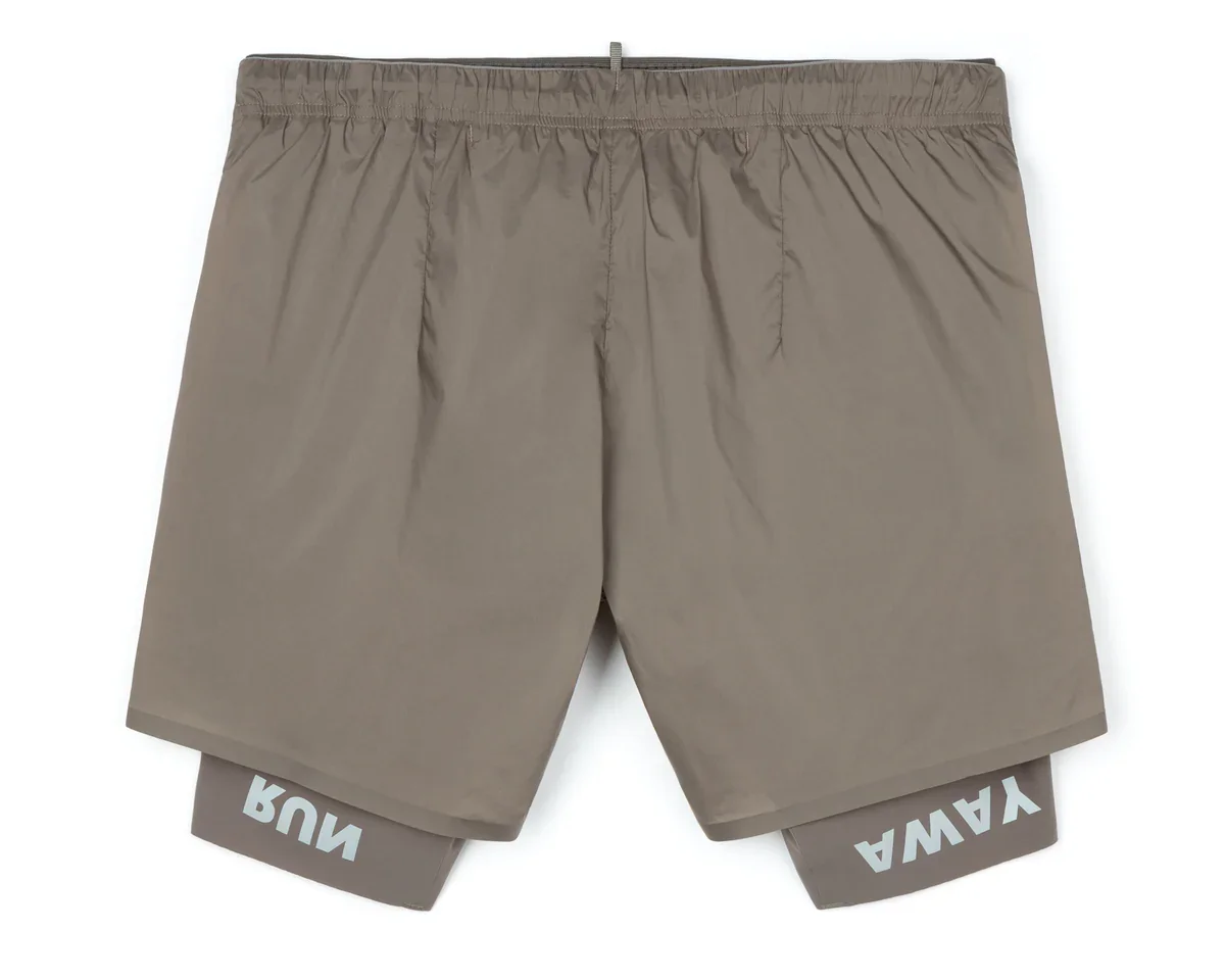 12046-FA_techsilk-8-shorts_falcon_back.webp