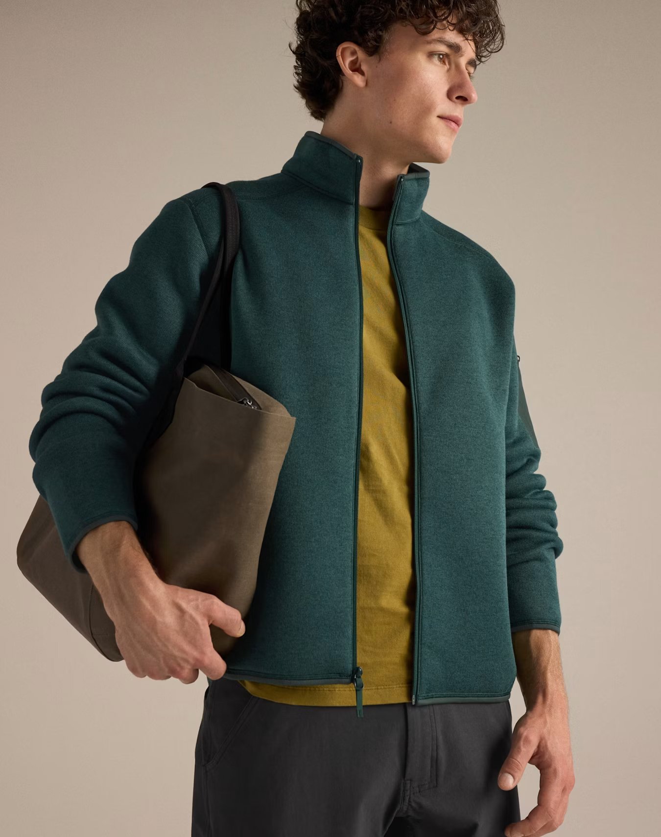 F26-X000010727-Covert-Cardigan-Dark-Jade-Heather-Detail-1.jpg