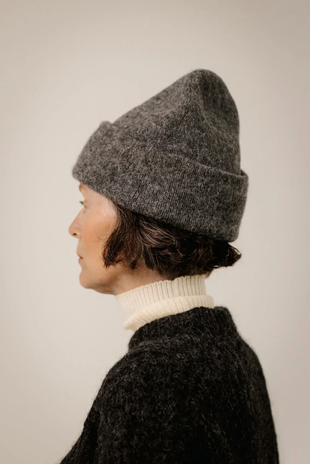 Bare-Knitwear-Baby-Alpaca-Andes-Beanie-Charcoal-2.webp