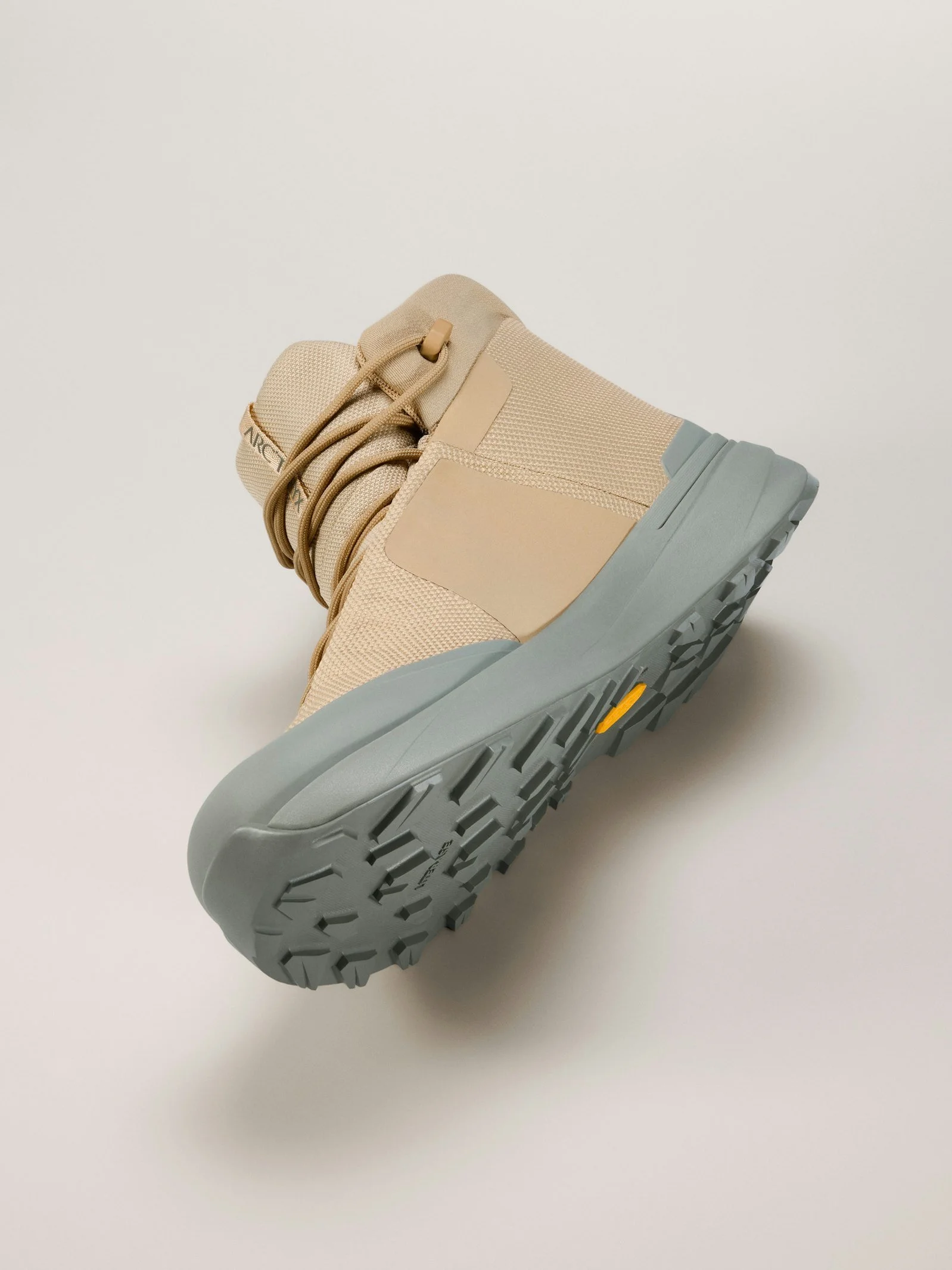 S26-X000010029-Kopec-Mid-GTX-Boot-Canvas-Forage-Side (1).jpg