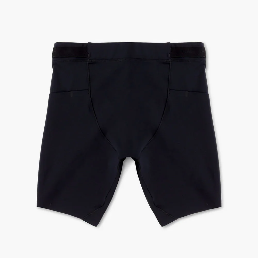 M-1-TG-0048-BK002_M-FSTTightShort8-Shadowcast_D1_2026_BACKL.webp