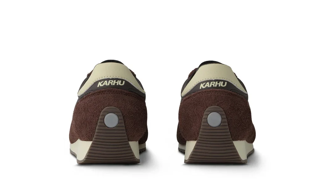 KARHU-Mestari-76-Marron-Cloud-Cream-F805108-4_b43dd00b-edef-4c44-ba62-f0620bf60630_1070x.webp