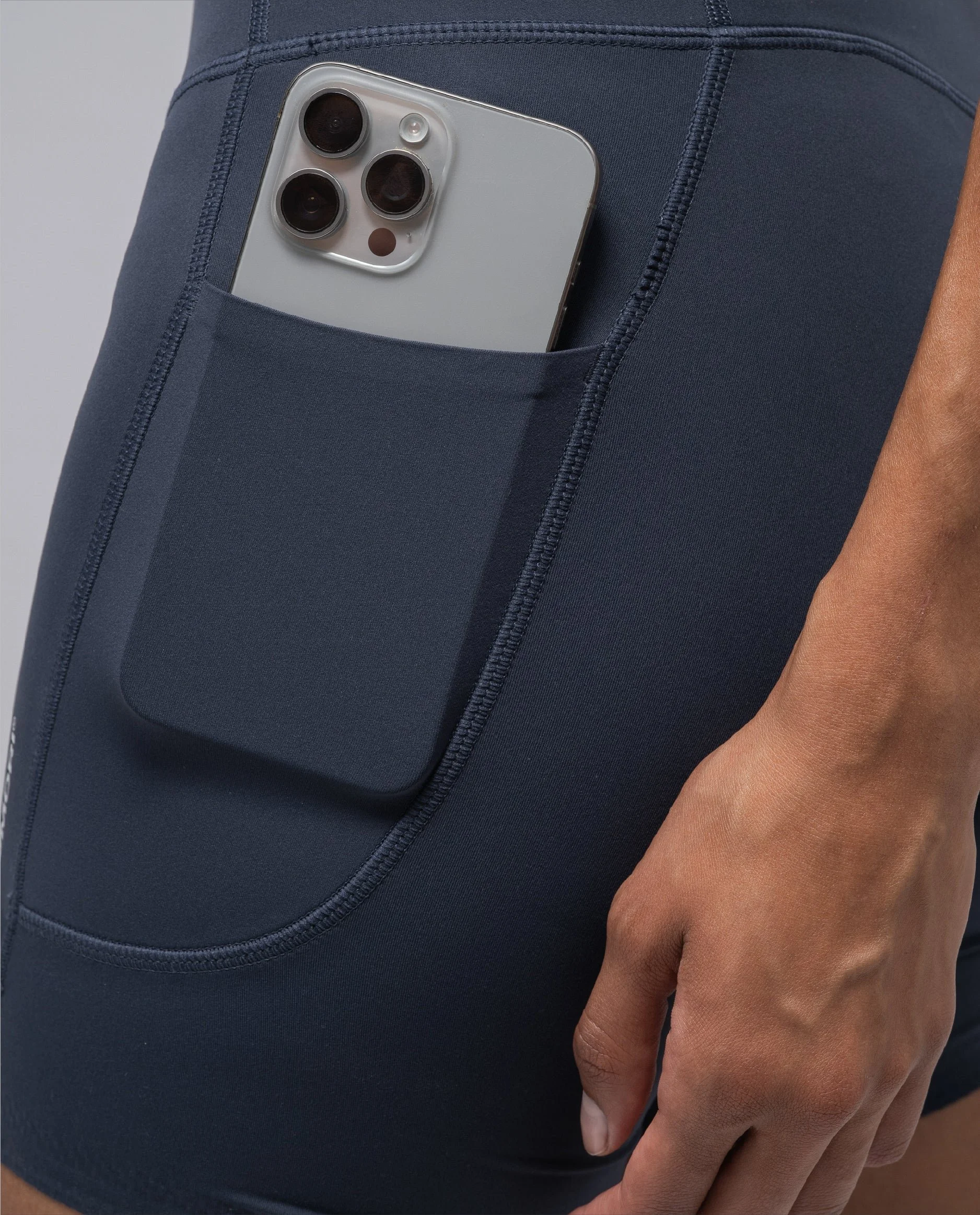 COMPRESSIONTIGHTS7_INDIAINK3.jpg