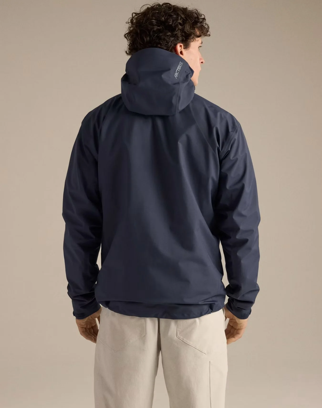 F26-X000010878-Beta-Jacket-Black-Sapphire-Back-View.jpg