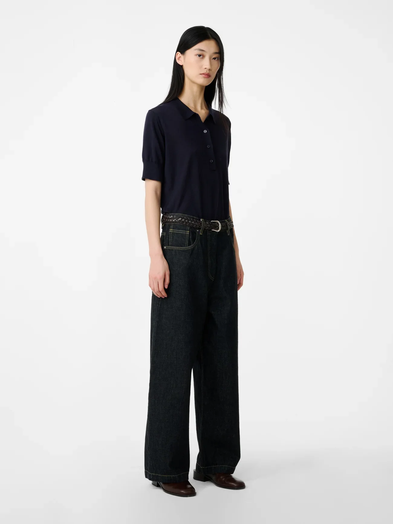 NEIVESNW-163013ozITALIANDENIMBLACK1_3e77859e-c82e-4af0-ba30-2b1b1cd17221_1300x.webp