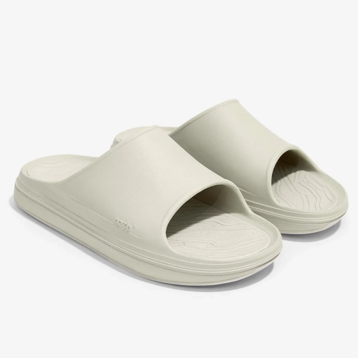 008-u-neve-shoes-119075.webp