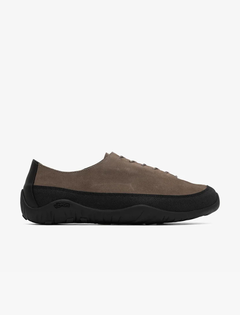 tarvas-wanderer-almond.webp