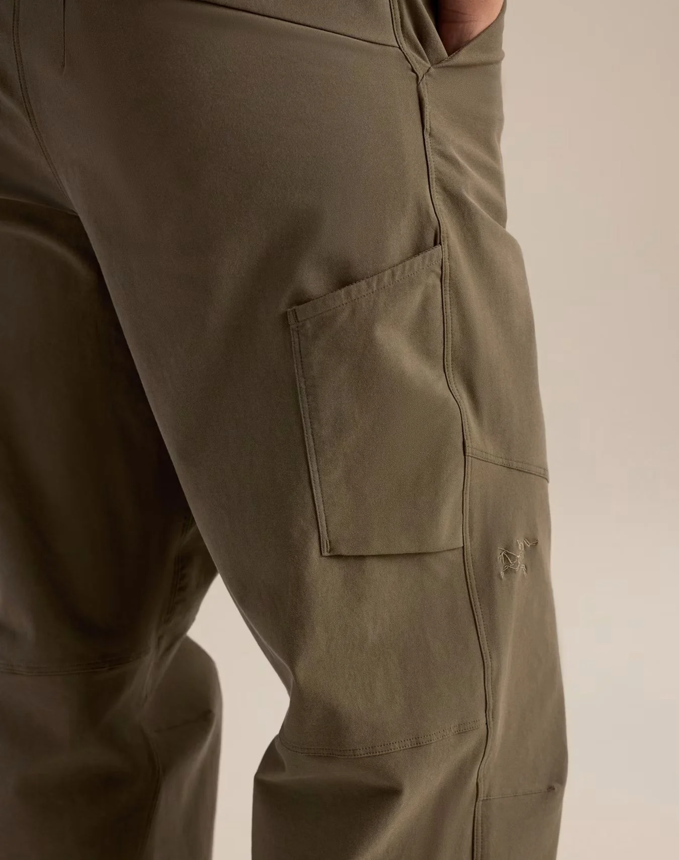 F26-X000009318-Clarkia-Cotton-Wide-Leg-Pant-Mongoose-Women-s-Fabric-Detail.jpg