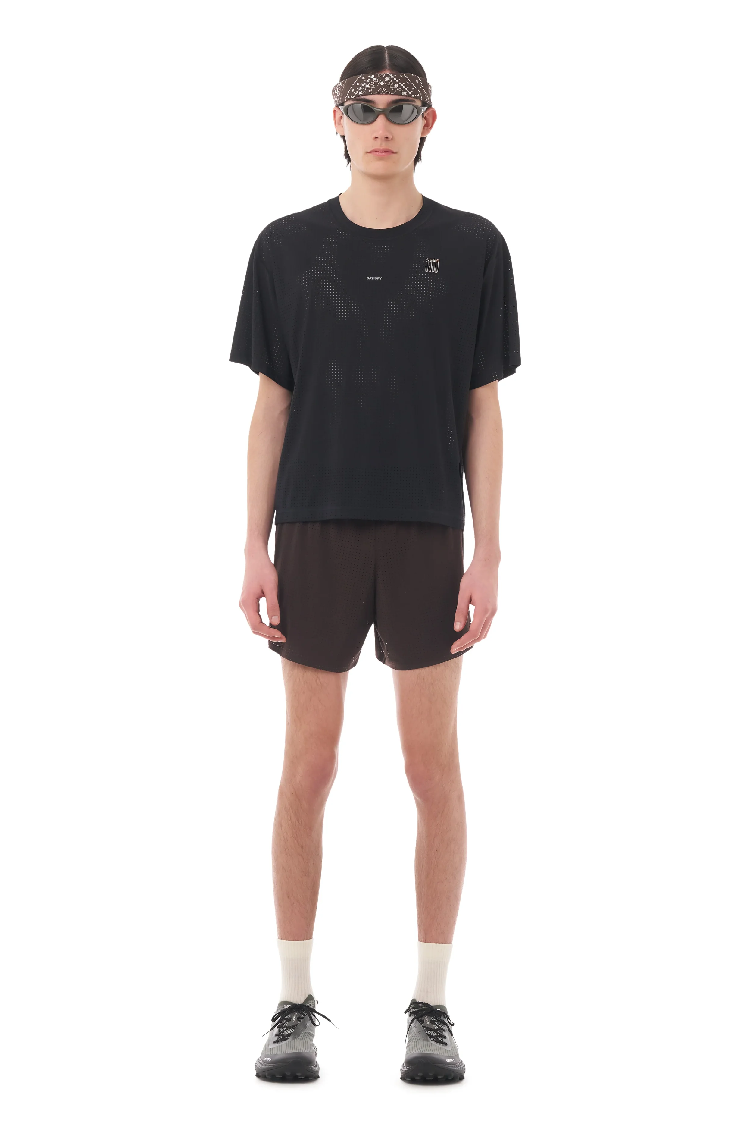 11079-00001_Space-OT-Shirt_Black_1.webp