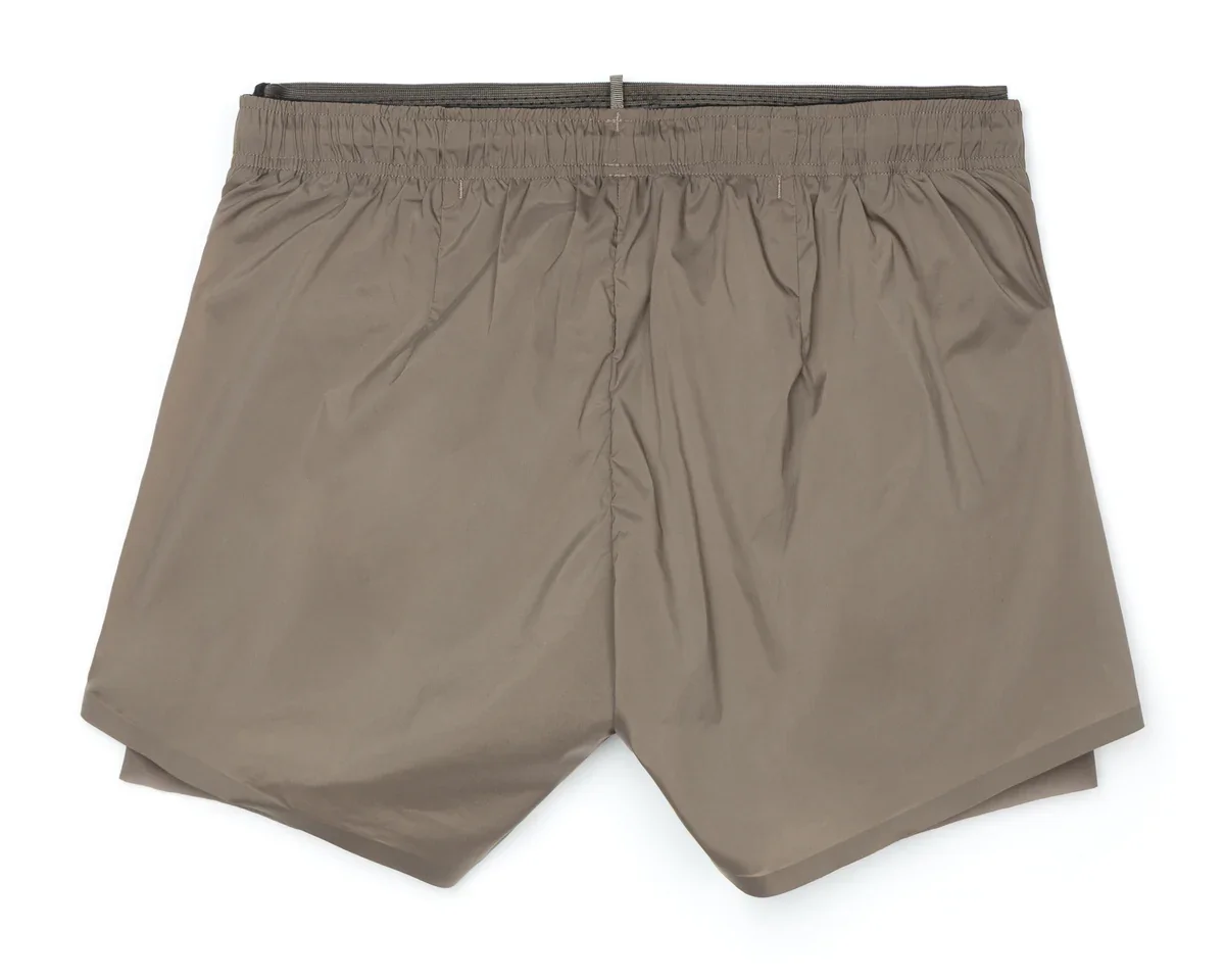 22027-91000_techsilk-3-shorts_falcon_back.webp