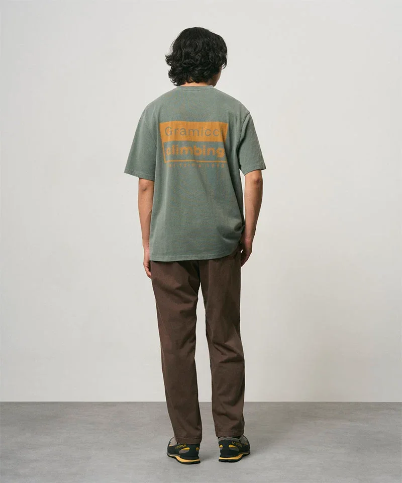 Gramicci-G6FM-T088_SAGEPIGMENT_unisex-shirt_M3.webp