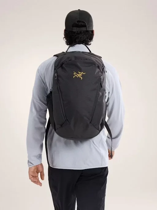 F25-X000009825-Mantis-26-Backpack-Black-Front-View 1.jpg