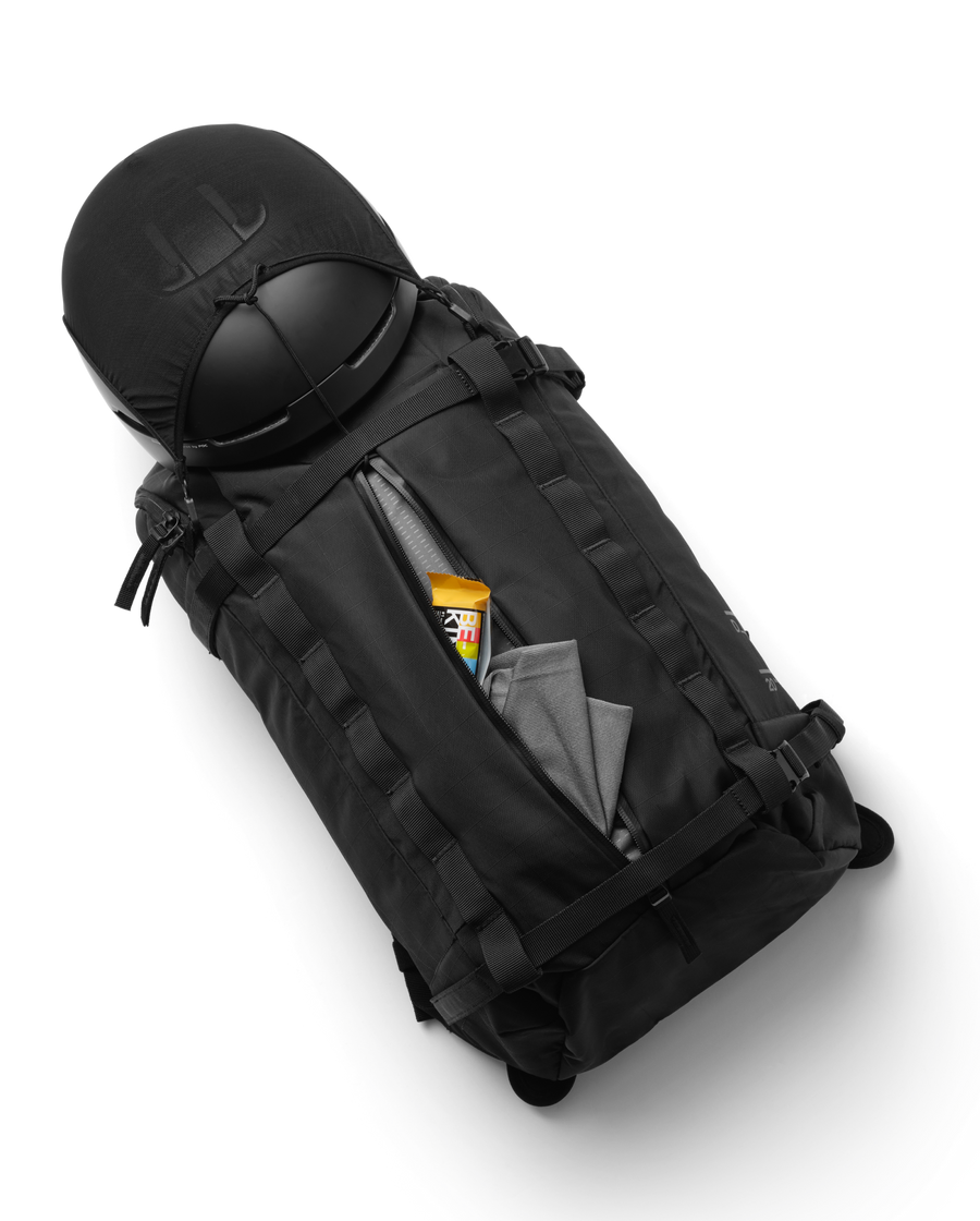 Backcountry_20Backpack_2020L_20Blue_20Hour-3.png