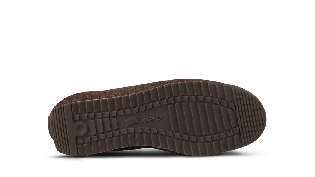 KARHU-Mestari-76-Marron-Cloud-Cream-F805108-6_1070x.webp