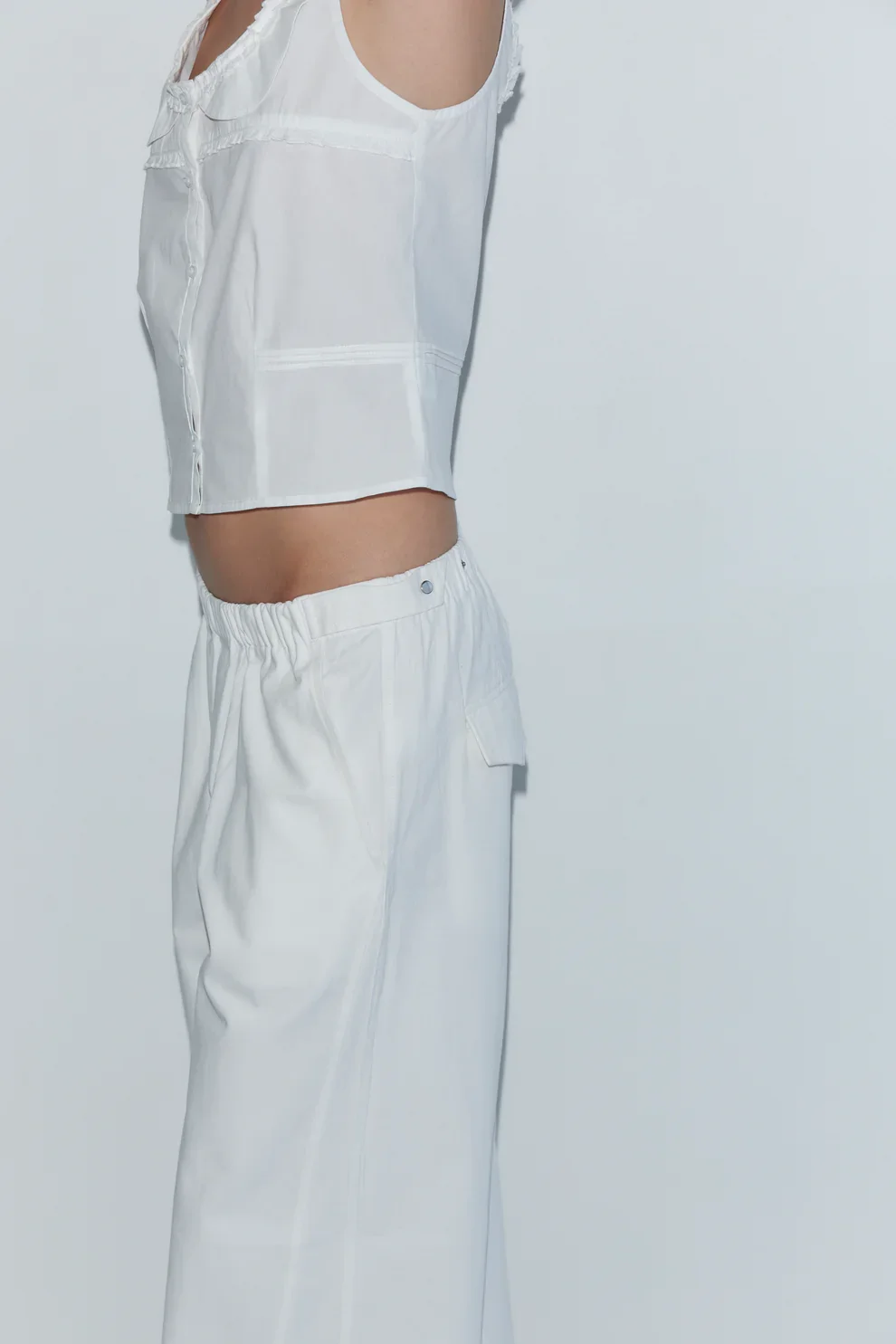 260107_DEIJI_44_PIN_TUCK_FRILL_TOP_WHITE_SNAP_TAB_PANT_WHITE_2230.webp
