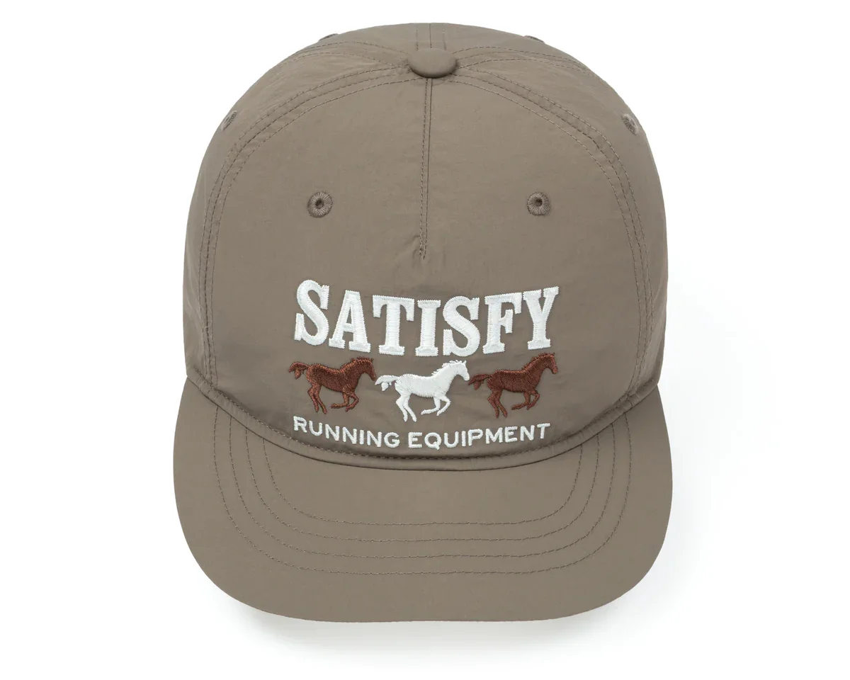 31015-91004_flitesilk-5-panel-pinch-cap_falcon_front_noshadow.webp