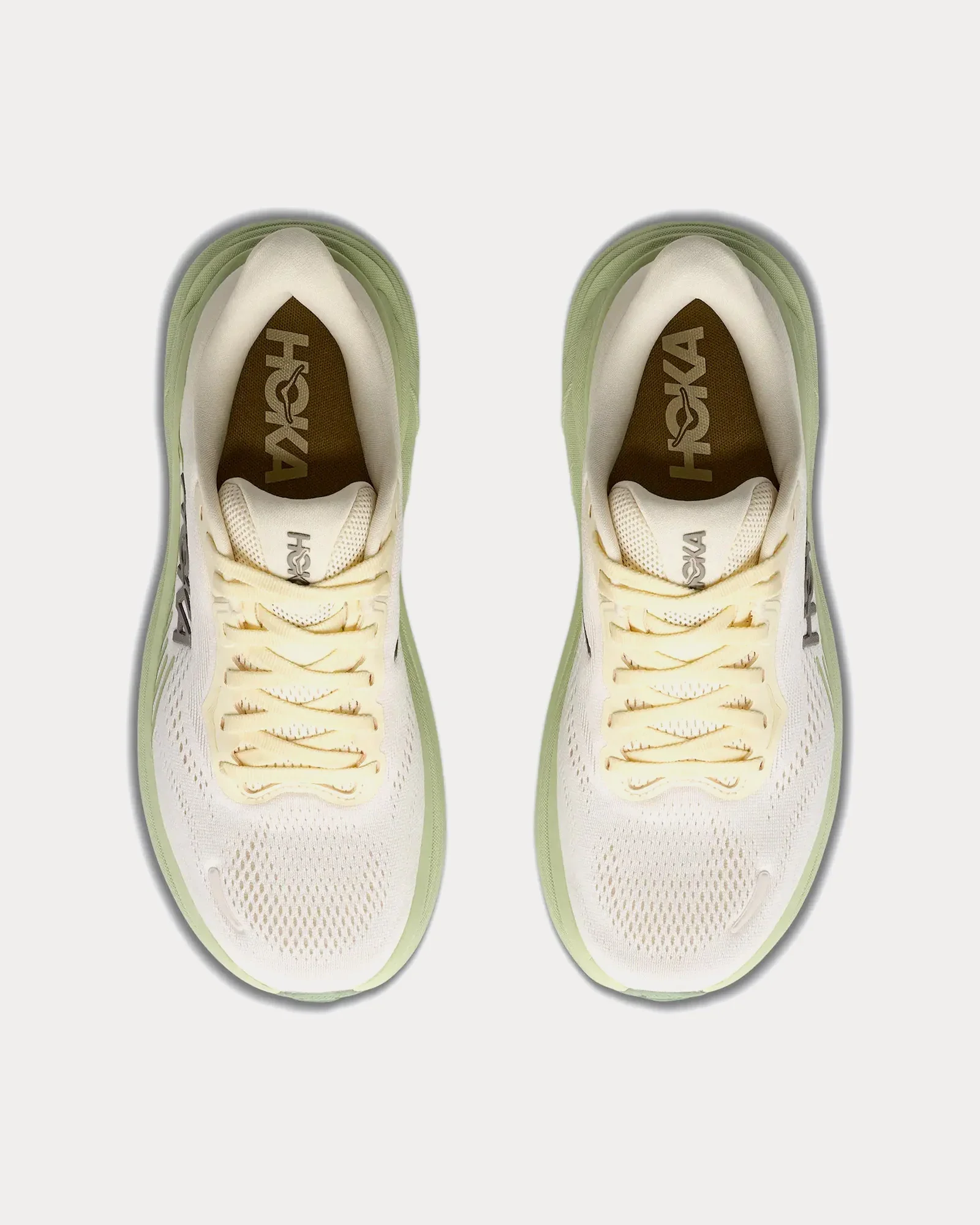 hoka-clifton-11-alabaster_morningdew-sneakers-2_1600x2000.webp
