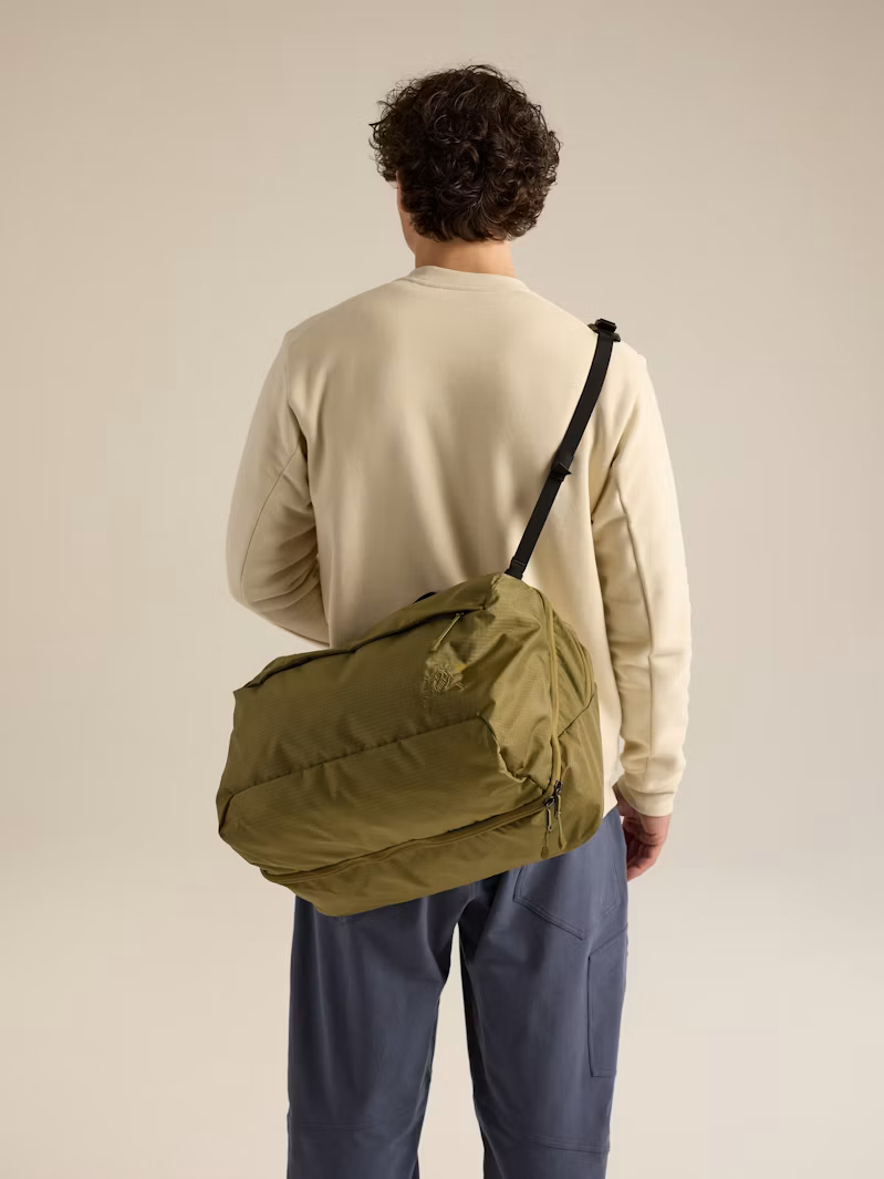 F26-X000010352-Index-40-Bouldering-Bag-Bracken-Front-View.png