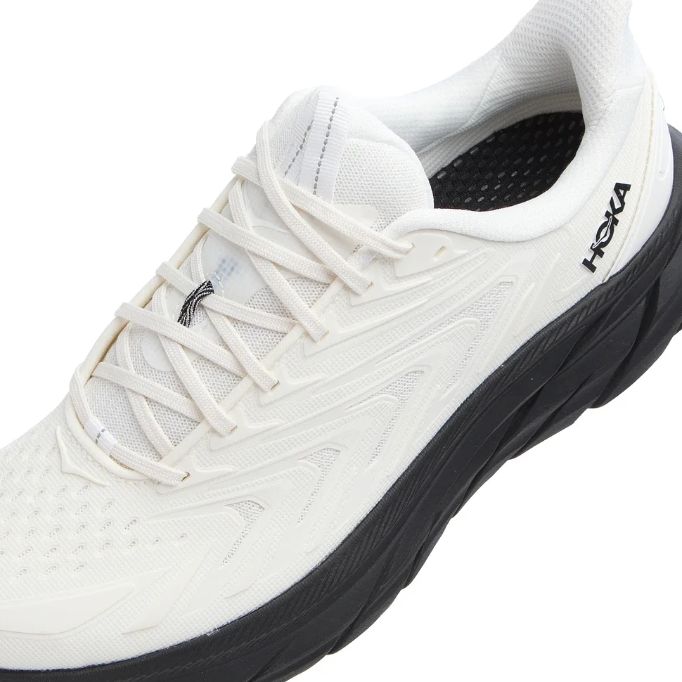 5-hoka-clifton-utl-frost-black.webp