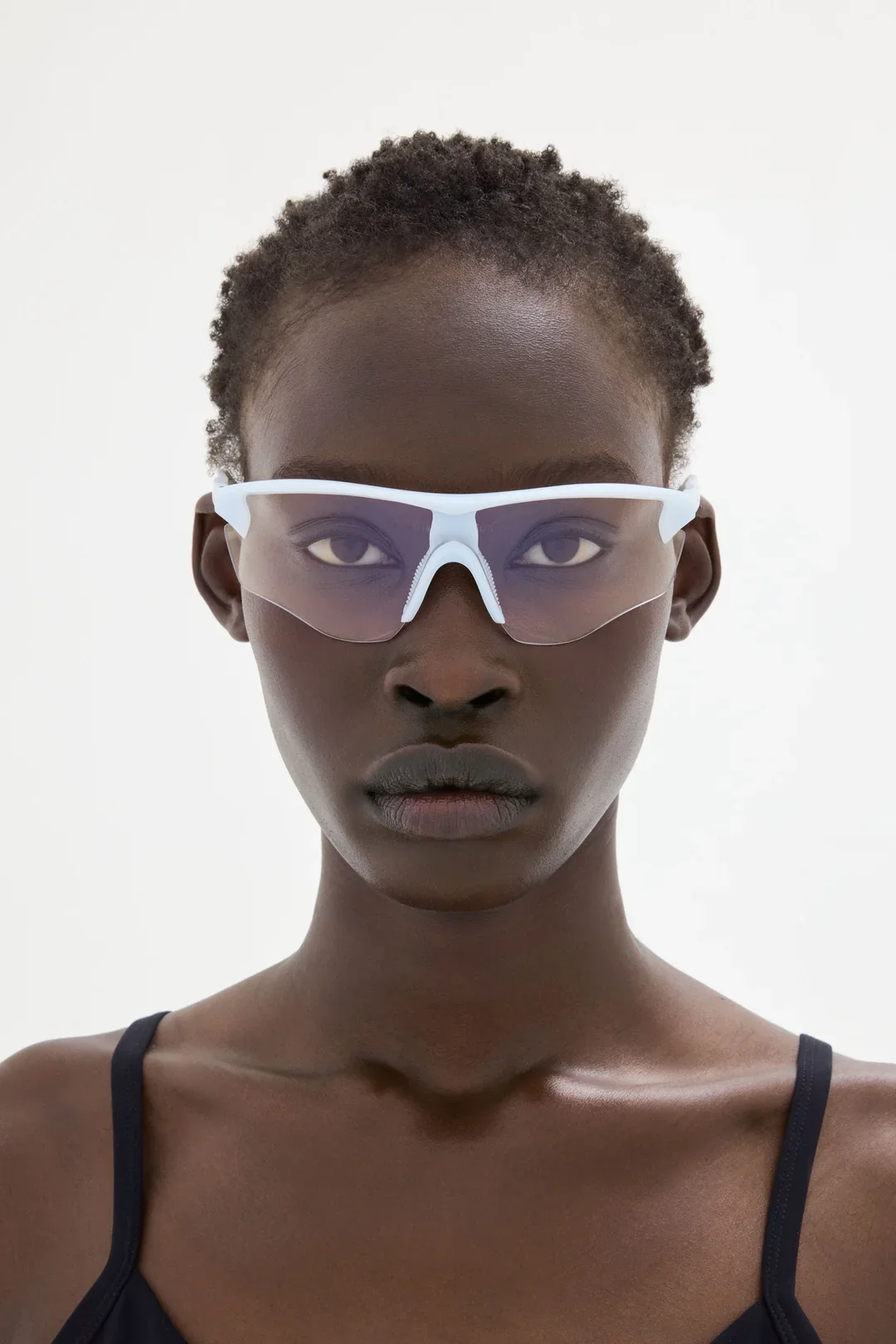 260113_RvM_DISTRICT_VISION_FW26_EYEWEAR_245_WEB.webp