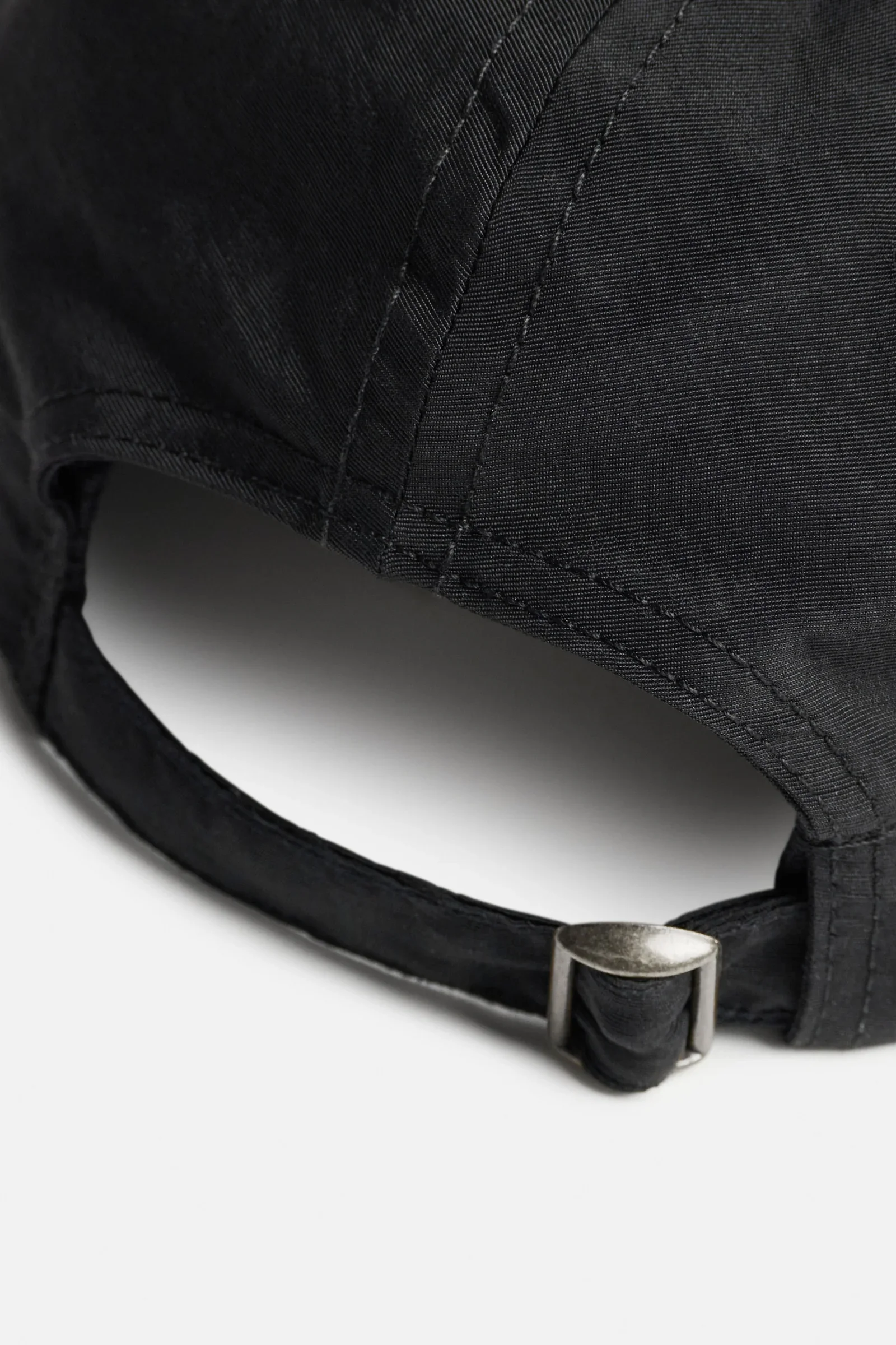 DVA001-C_BLACK_292_07f3c598-bafd-46d2-a145-9e3eb0bf51f8.webp