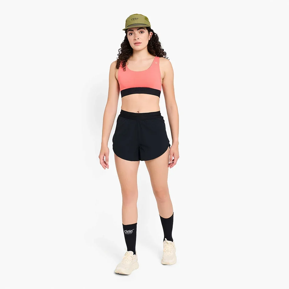 D1_2026_FULLLOOKS_5643_00f452d7-e492-431a-a817-5ec530cdce9e.webp
