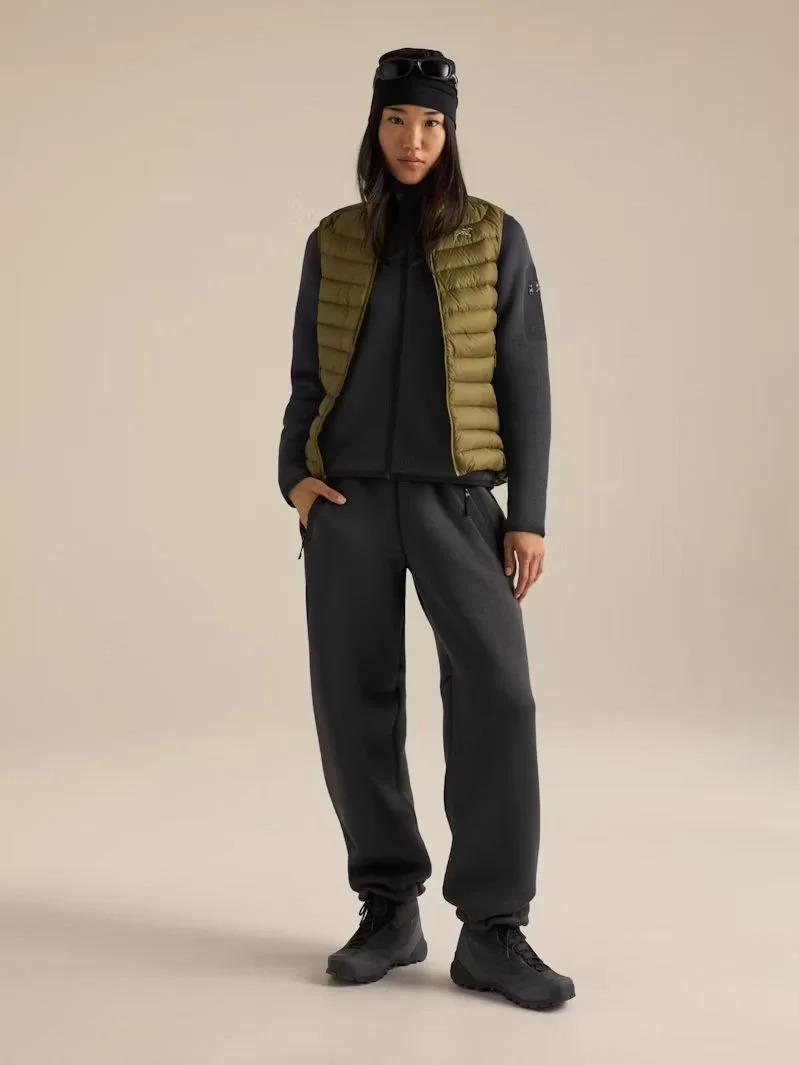 F26-X000010735-Covert-Cardigan-Black-Heather-Women-s-Hover.jpg