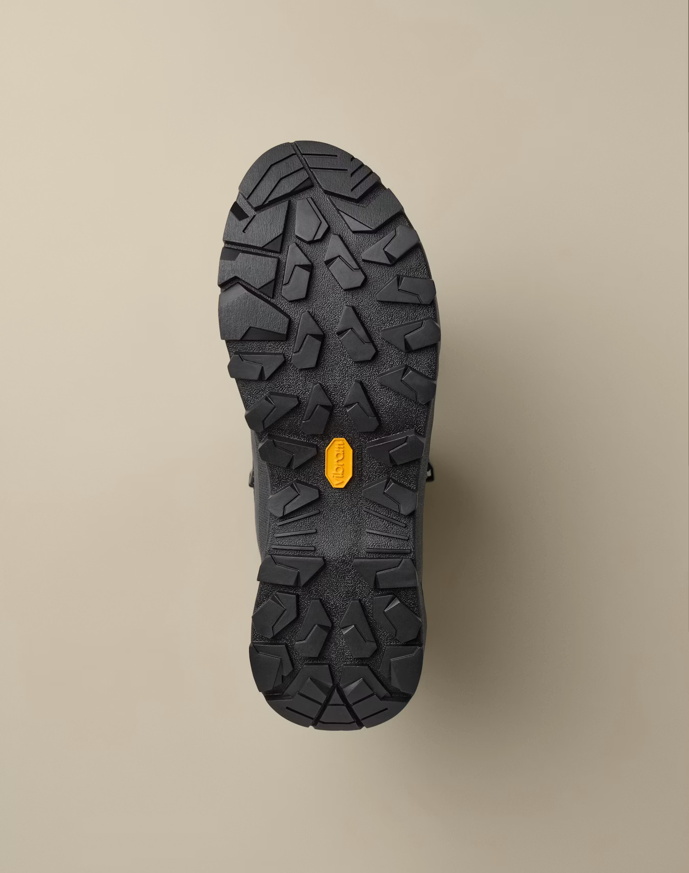 F26-X000010504-Konseal-Trek-Boot-Black-Graphite-Sole.png