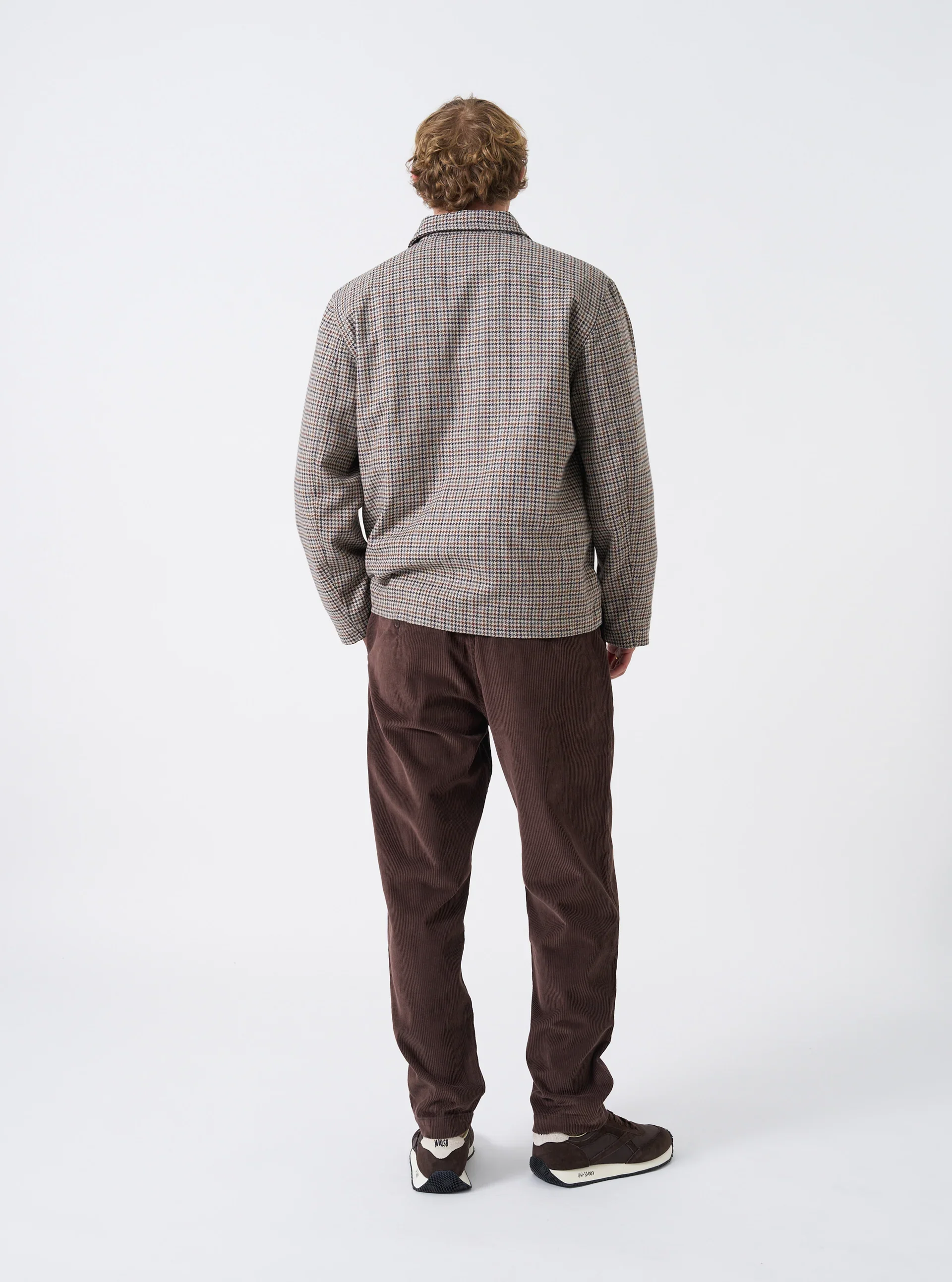 35508_cord-cacao_model_2.webp