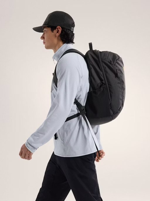 F25-X000009825-Mantis-26-Backpack-Black-Side-View 1.jpg