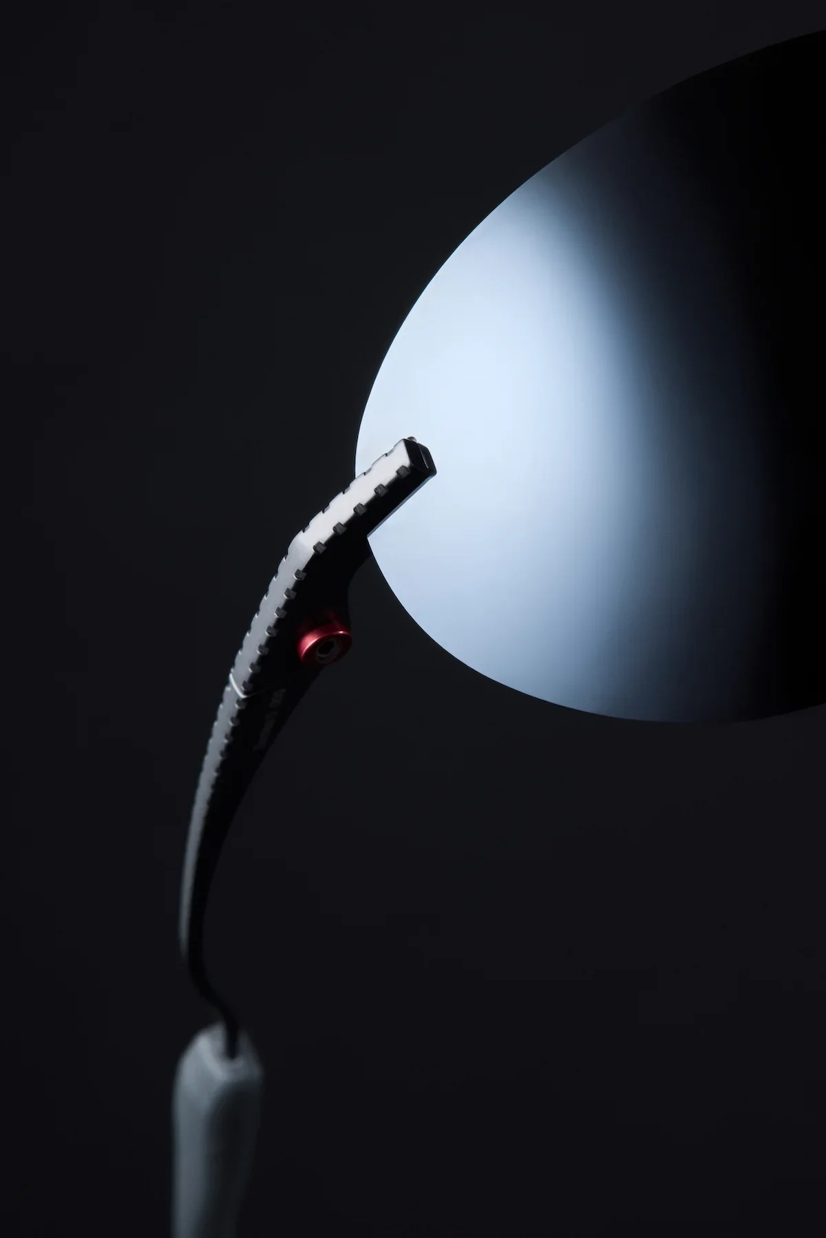 2025.09.20_DistrictVision_Eyewear_Creative_Black_Mami_5366.webp