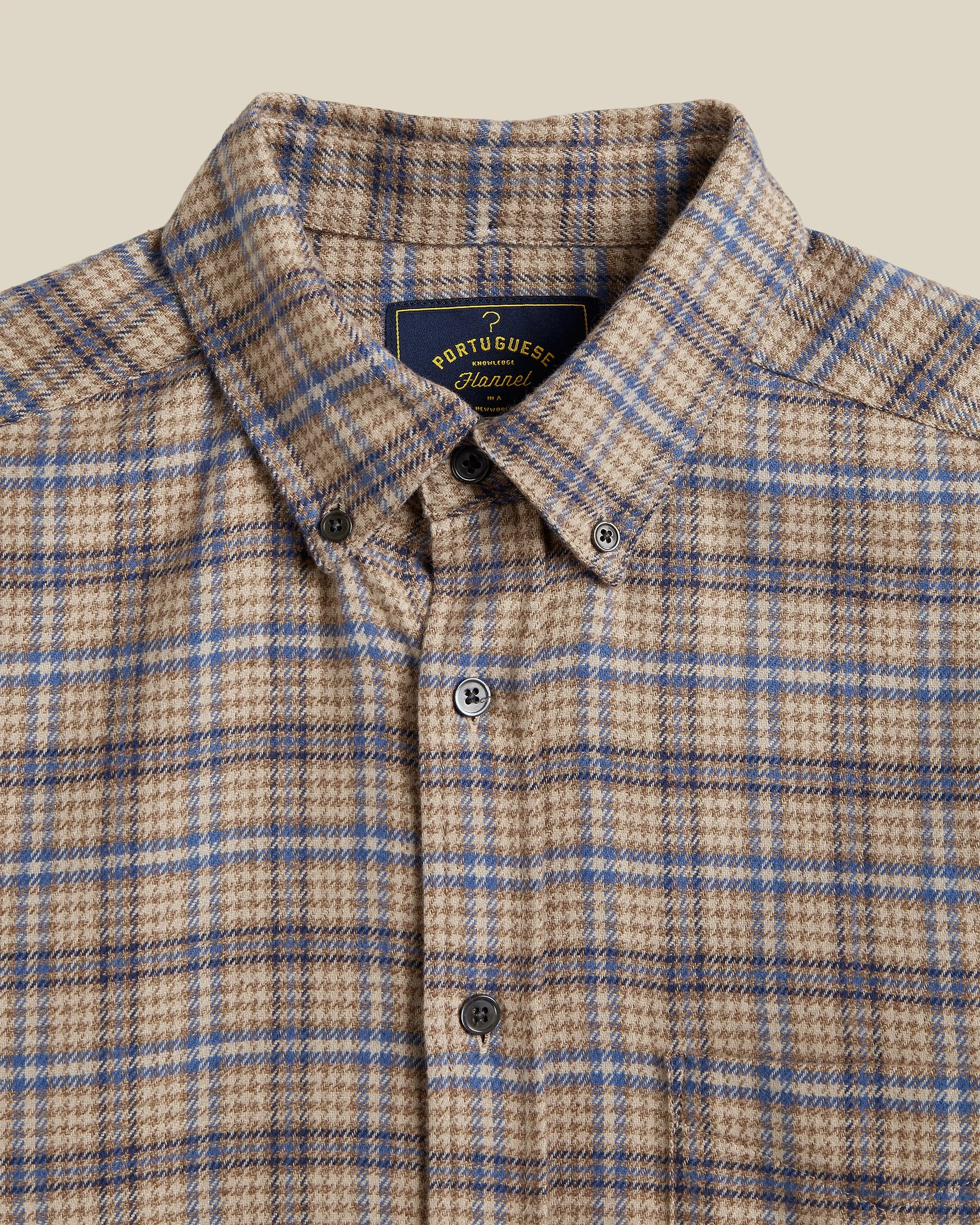 Cedar_Brown_Blue_015.jpg