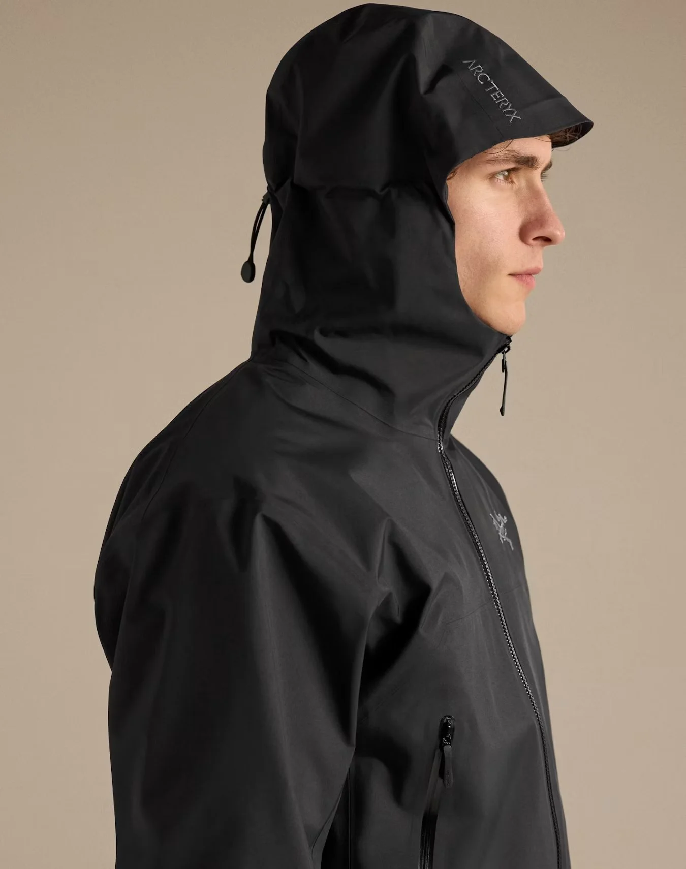 F26-X000010878-Beta-Jacket-Black-Hood.jpg