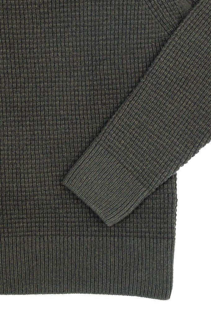 Merz-b.-Schwanen-Merino-Wool-Cashmere-Waffle-Knit-Pullover-Forest-BLADE02X.401-4-680x1025.jpg