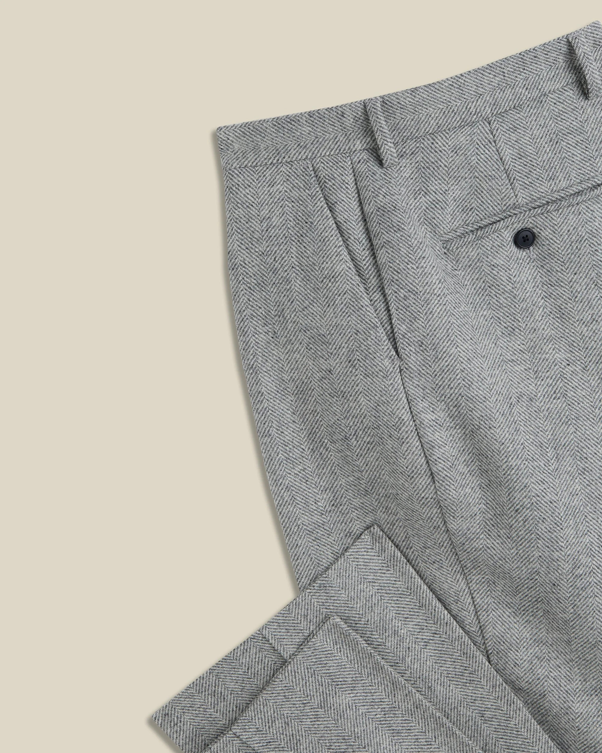 HERRINGBONE SINGLE PLEAT TROUSERS - LIGHT GREY 0004.jpg