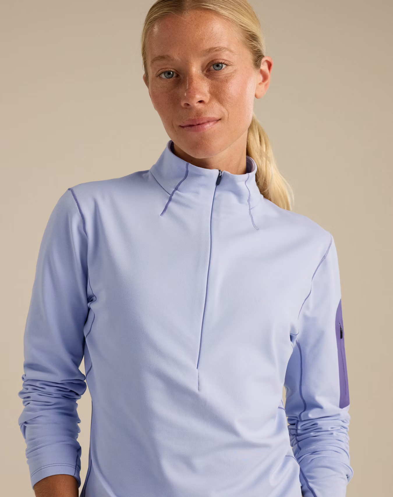 F26-X000010749-Rho-Zip-Neck-Kasumi-Blurple-Women-s-Detail-1.png