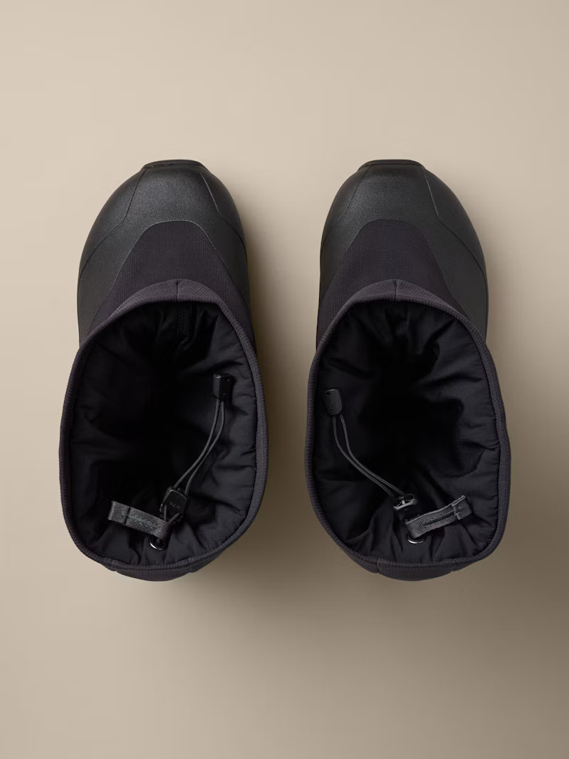 F26-X000010507-Postour-Boot-Black-Black-Pair.png