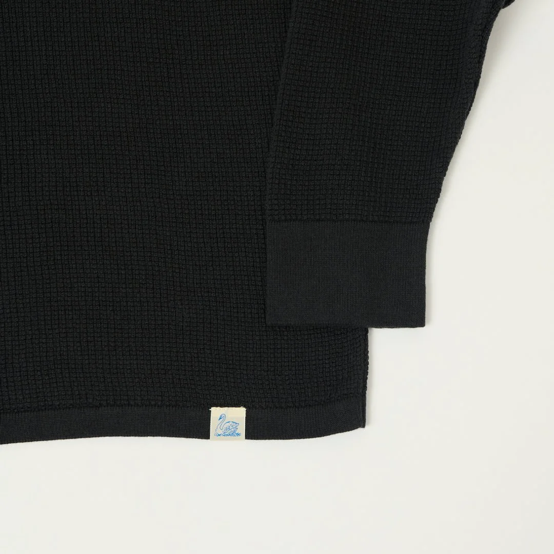 MERZB_SCHWANEN_WAFFLEKNITSWEATER_CHARCOAL3.jpg