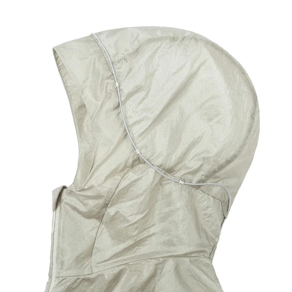 4-satisfy-pertex-diamond-fuse-windbreaker-moonstruck-sa.webp