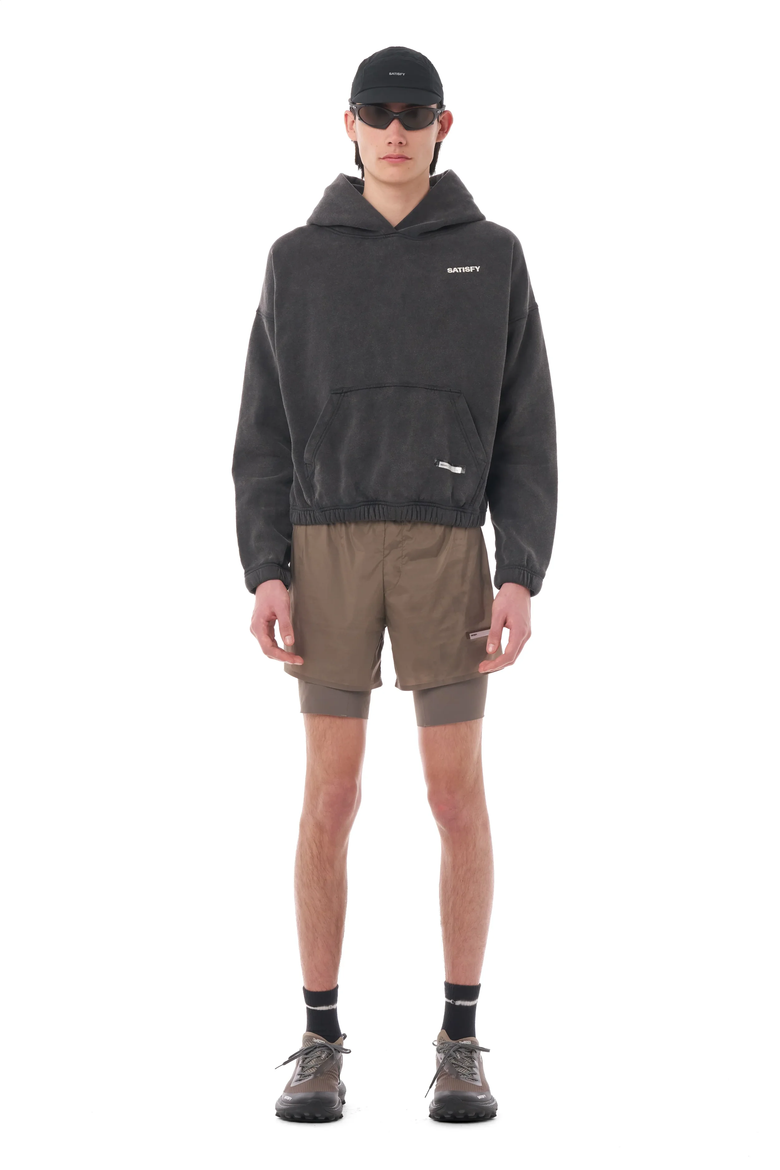 11046-00A02_SoftCellHoodie_AgedBlack_1_b7208ee3-e94a-4e3e-ad1a-29f28d1b9f6d.webp