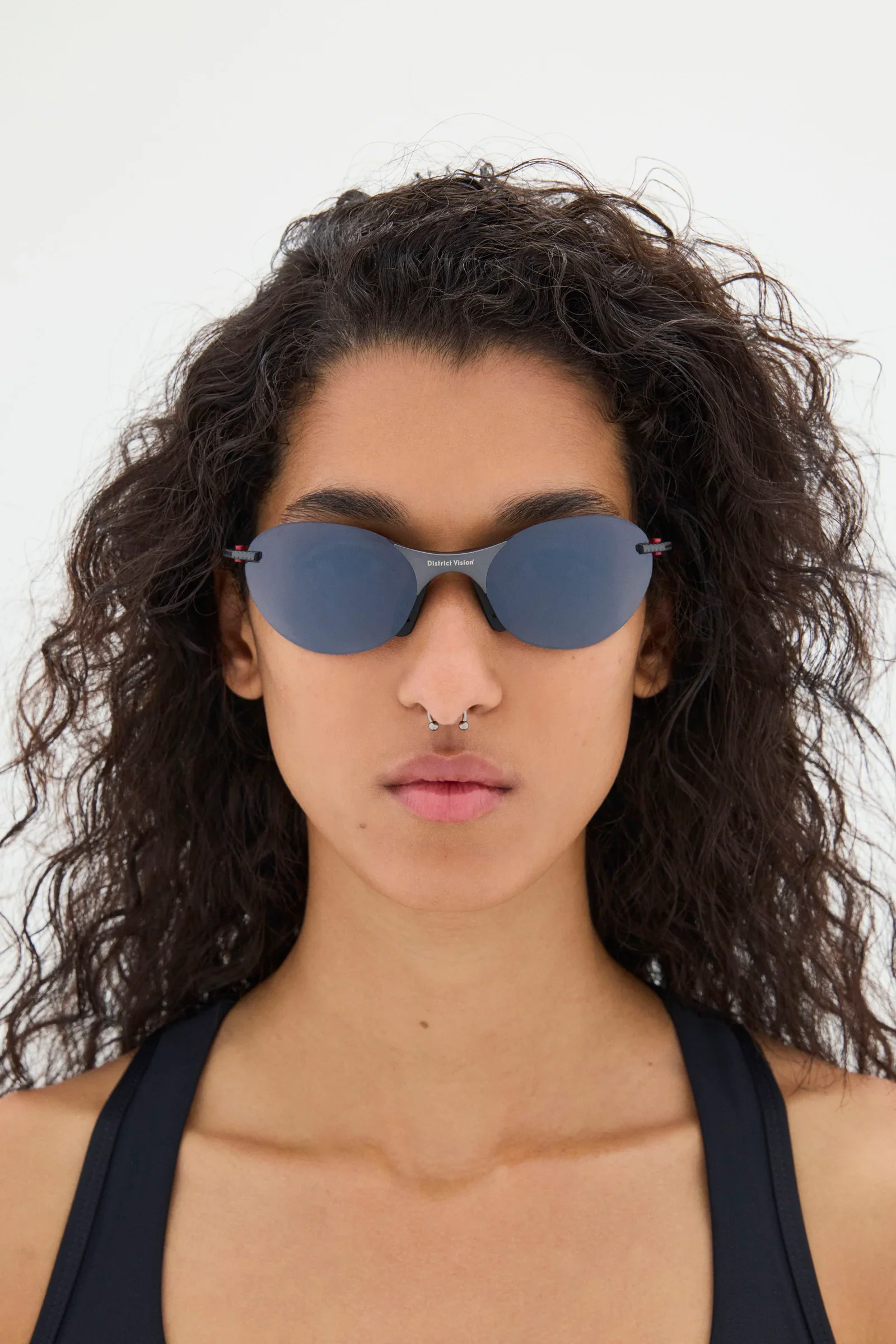 250113_DISTRICTVISION_SS25_EYEWEAR_413_R1.webp