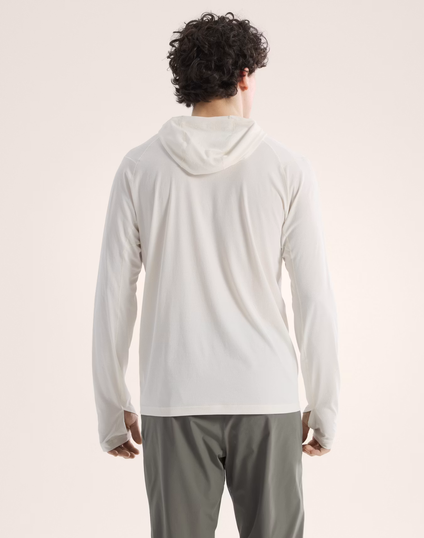 S26-X000010294-Cormac-Hoody-Arctic-Silk-Back-View.png