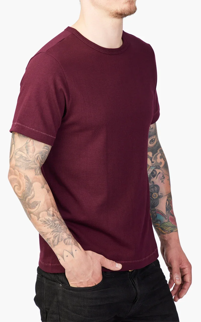 Merz-B-Schwanen-Classic-Fit-T-Shirt-215-507-Ruby-Red_2_1280x1280_beda4d23-a638-4757-91a6-740881a2fae1.webp