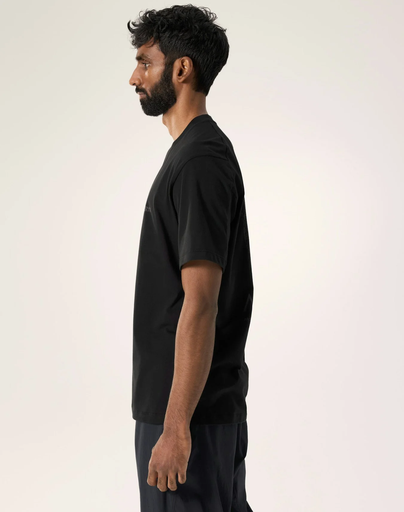 S26-X000010296-Kragg-SL-Cotton-Cacodaemon-Shirt-SS-Black-Moondrop-Side-View.jpg