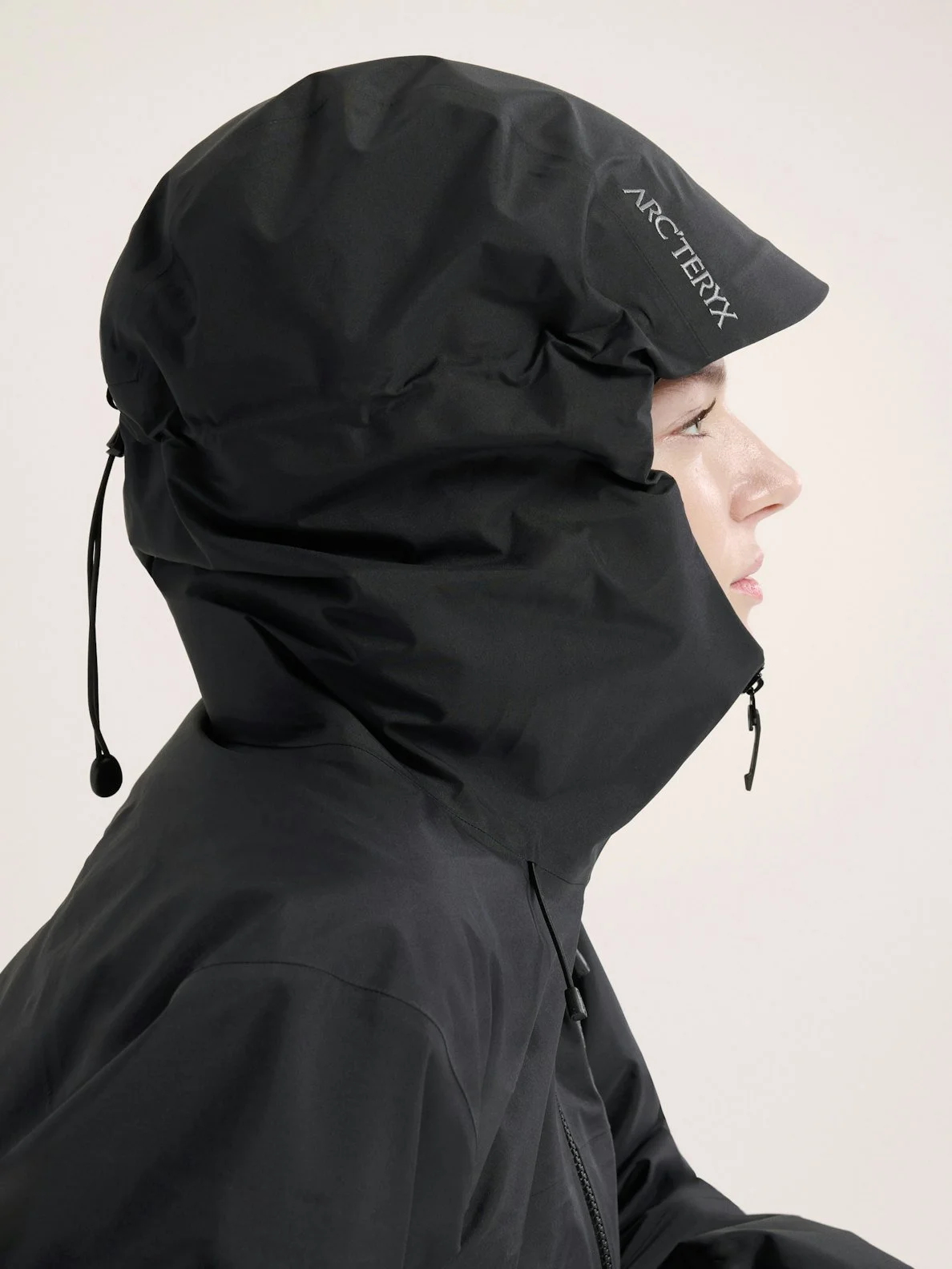 S25-X000009674-Beta-SL-Jacket-Black-Women-s-Hover.jpg