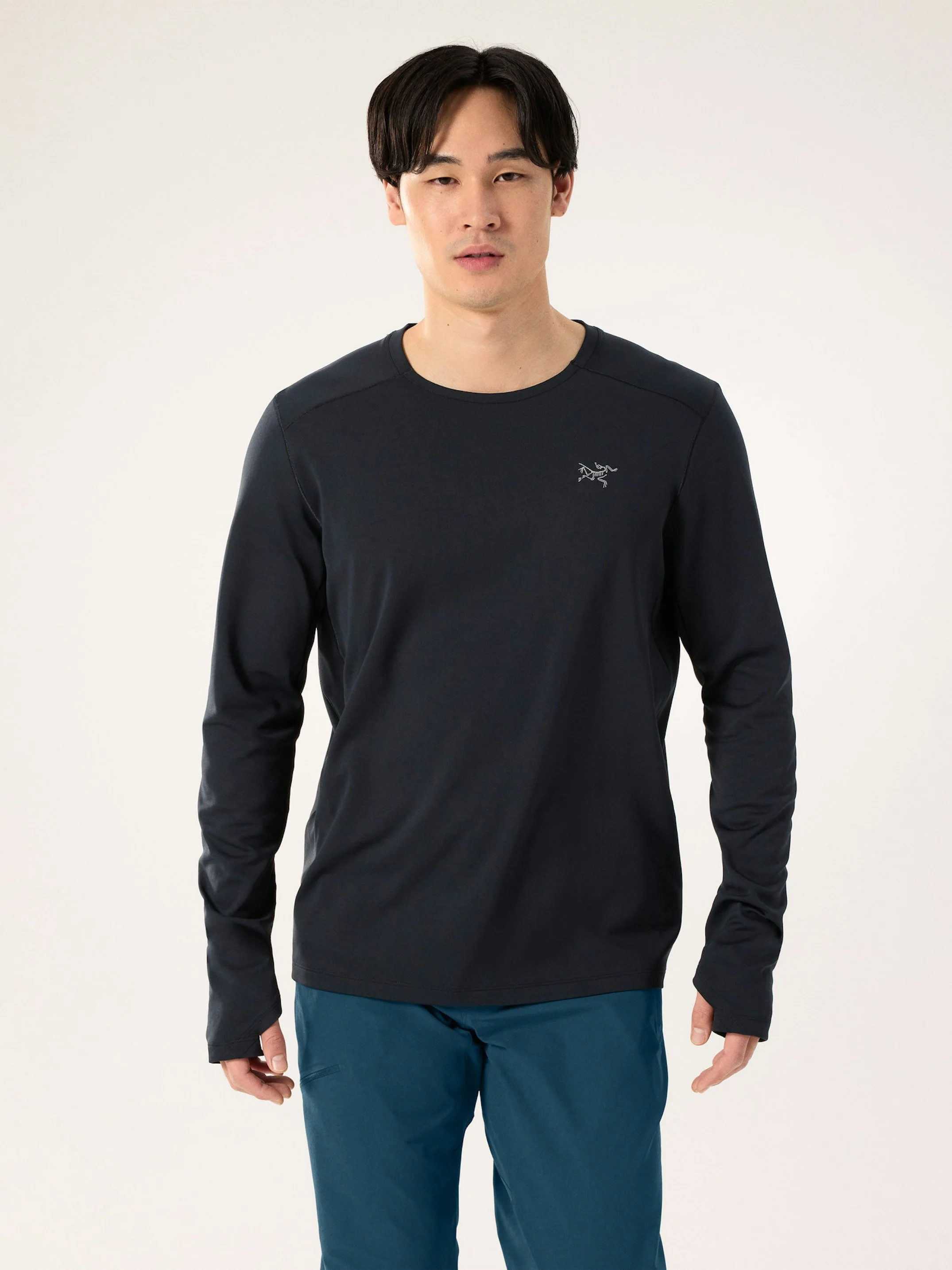 F25-X000007422-Cormac-Heavyweight-Shirt-LS-Black-Front-View.jpg